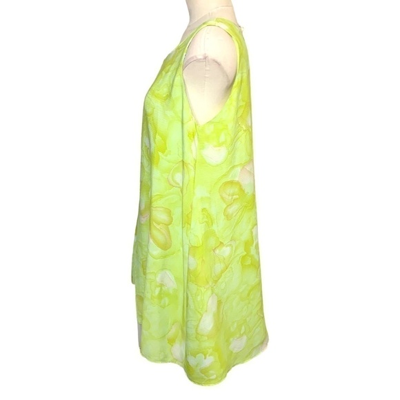 ONE Heart Clothing CA Light Green Floral Shift Dress Sleeveless A Line Sz M - Picture 2 of 9